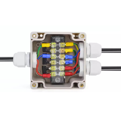 Allumant la clôture électrique de distribution de la boîte de jonction de câblage de câble 83*81*56mm imperméable avec des connecteurs