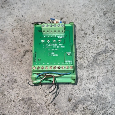 Encodeur servo de manières du convertisseur DC24V 4 5V différentiel TTL aux signaux du collecteur 24V HTL